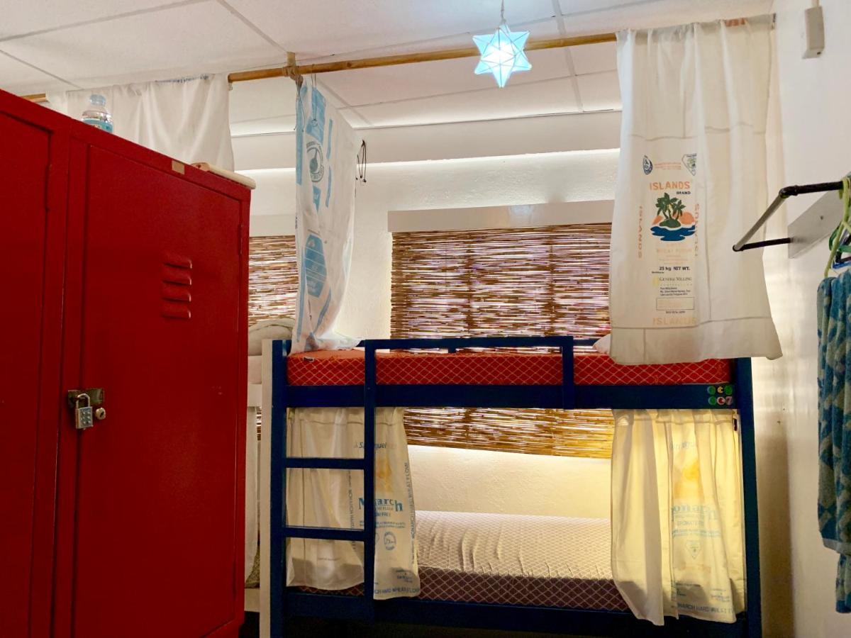 Moon Fools Hostel Панглао Экстерьер фото