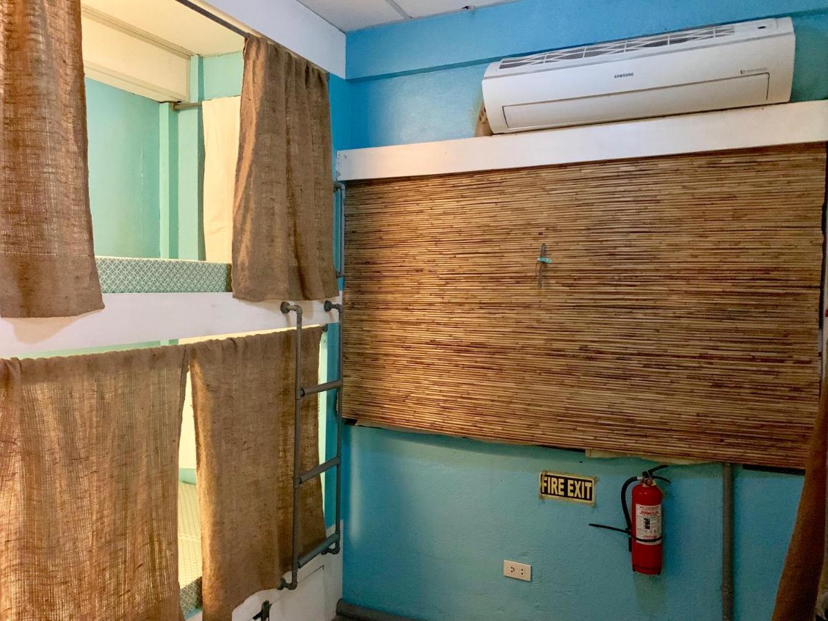 Moon Fools Hostel Панглао Экстерьер фото